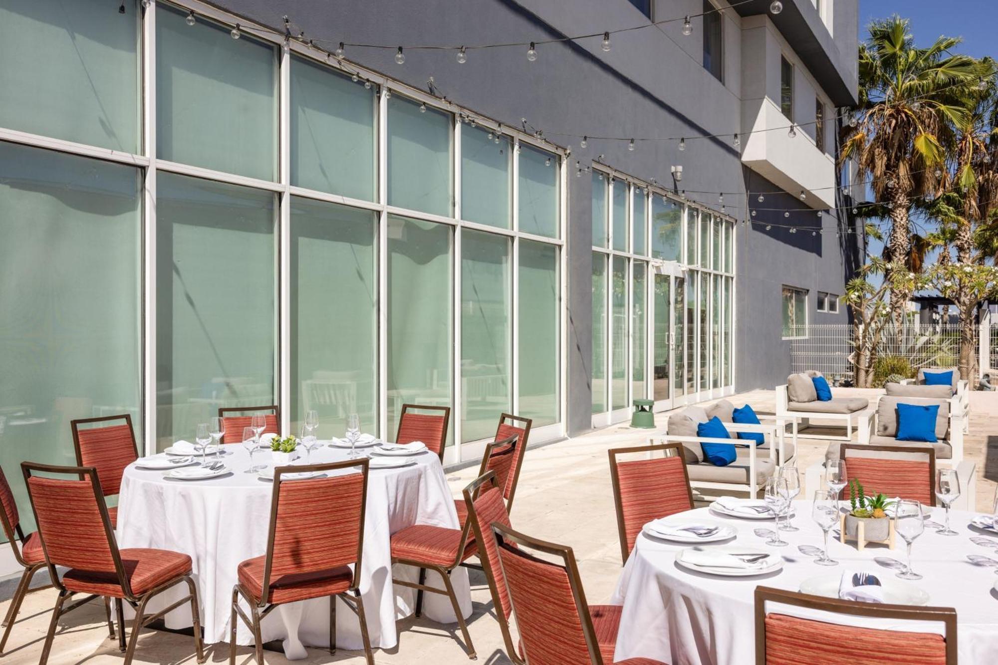 Courtyard By Marriott Hermosillo Ngoại thất bức ảnh