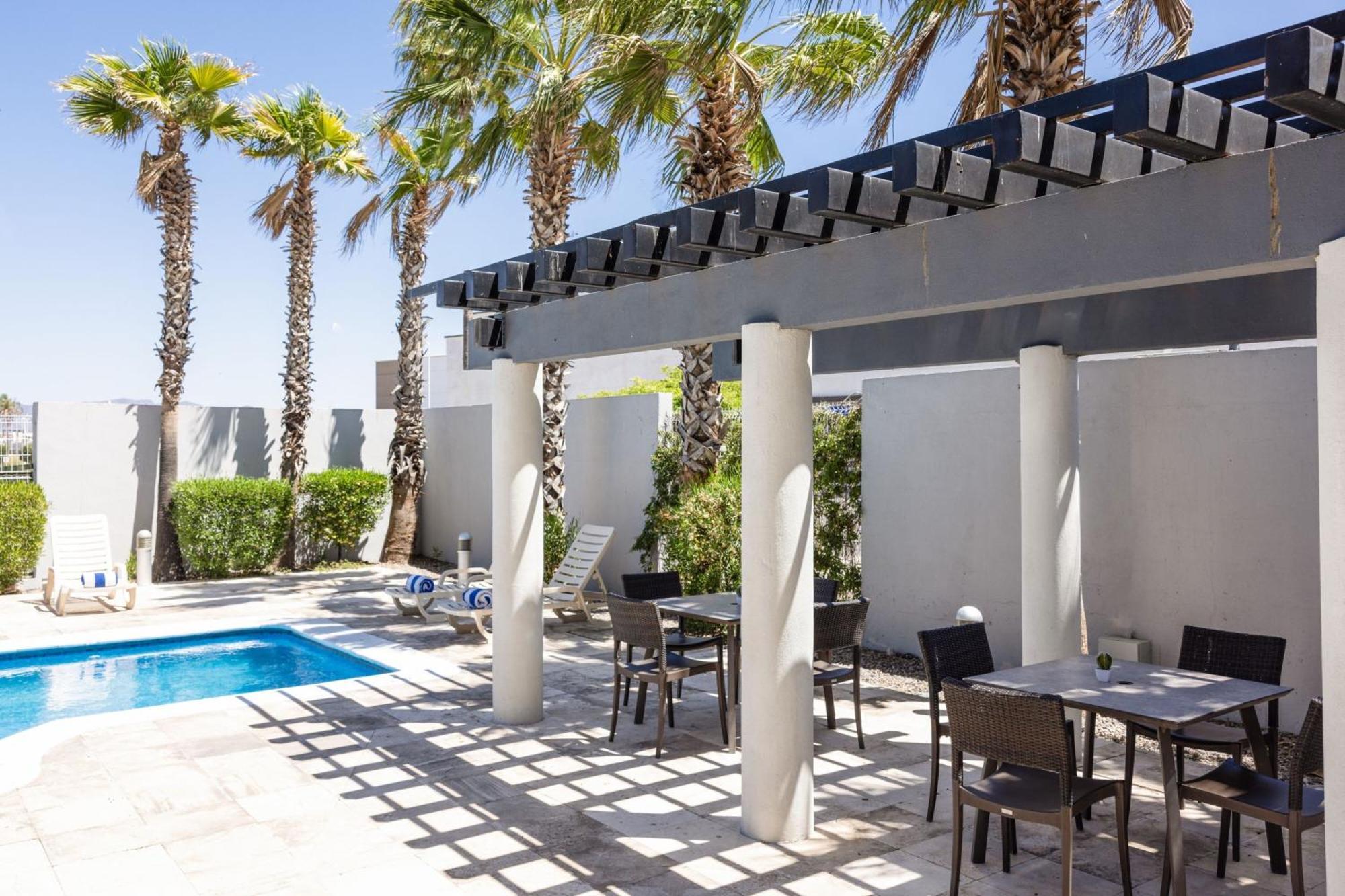 Courtyard By Marriott Hermosillo Ngoại thất bức ảnh
