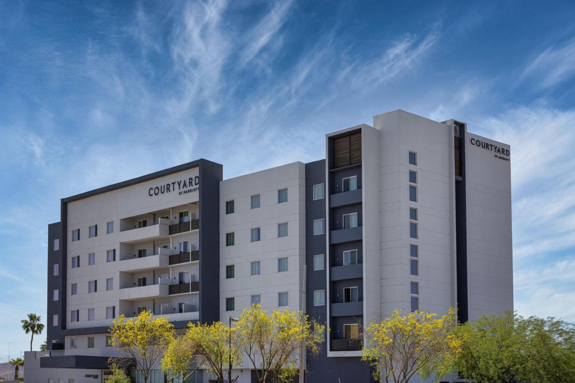 Courtyard By Marriott Hermosillo Ngoại thất bức ảnh