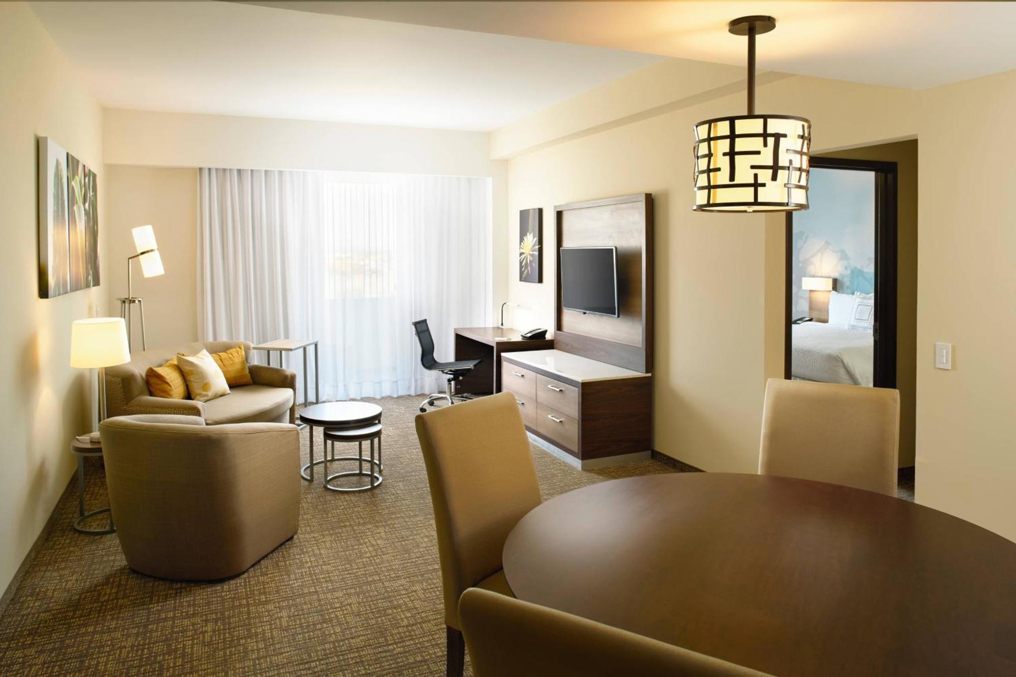 Courtyard By Marriott Hermosillo Ngoại thất bức ảnh