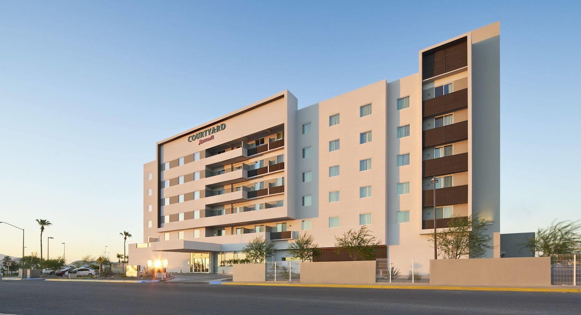 Courtyard By Marriott Hermosillo Ngoại thất bức ảnh